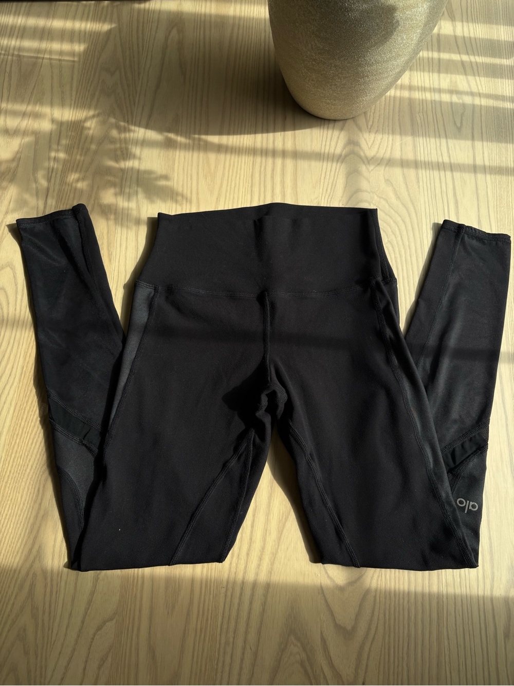 Alo Black Leggings